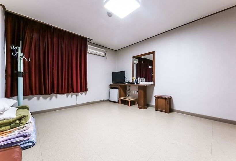 Motel Daejeon Yuseong Vienna