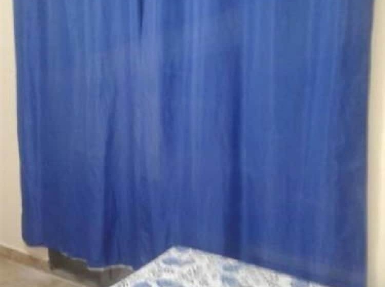 פנסיון Hostel Central Jandira