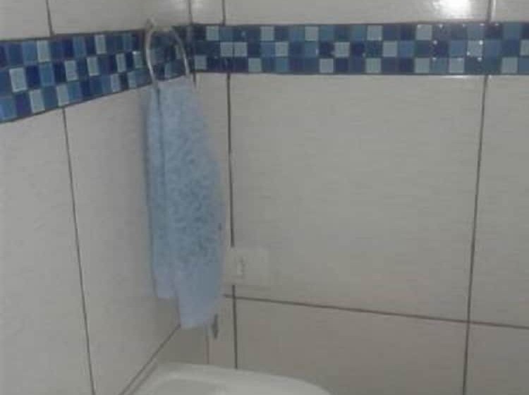 פנסיון Hostel Central Jandira