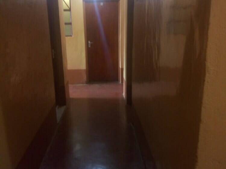 پانسیون Kikuyu Guest House