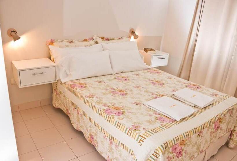 Hotel Complejo La Lucila