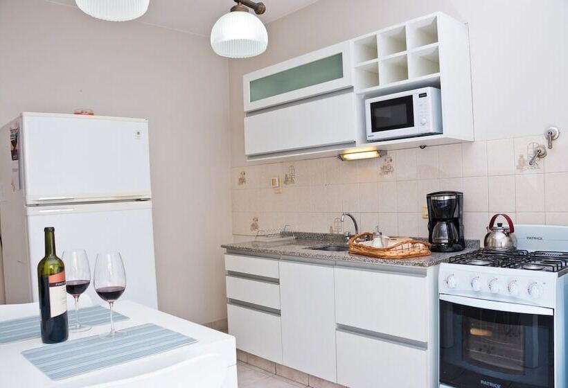 Hotel Complejo La Lucila