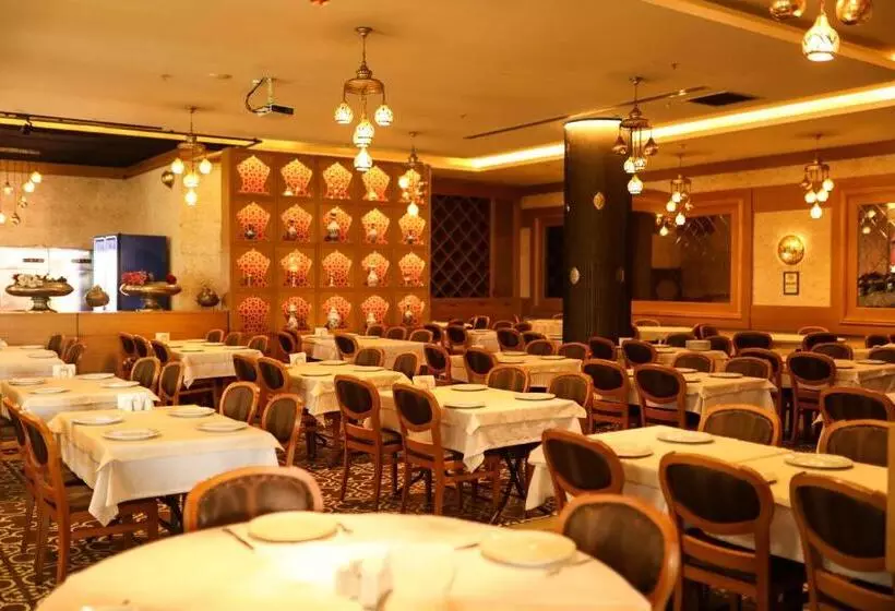 ホテル Eli̇t Sui̇t