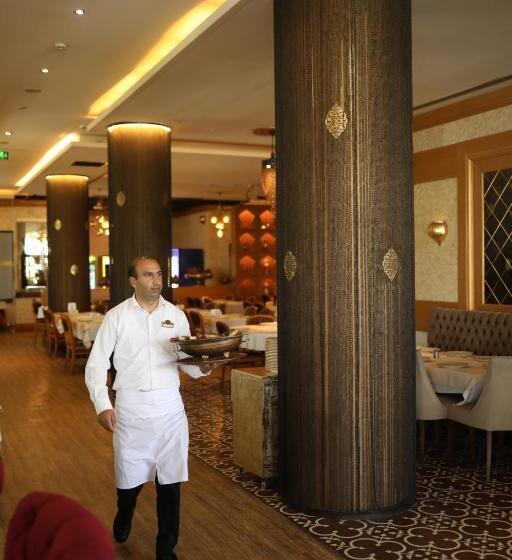 ホテル Eli̇t Sui̇t