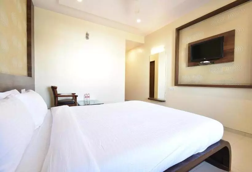 ホテル Sai Sparsh