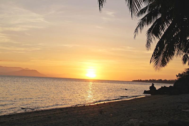 酒店 Submarine Garden Beach Resort