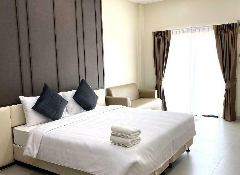 Hotel The Shade Residence