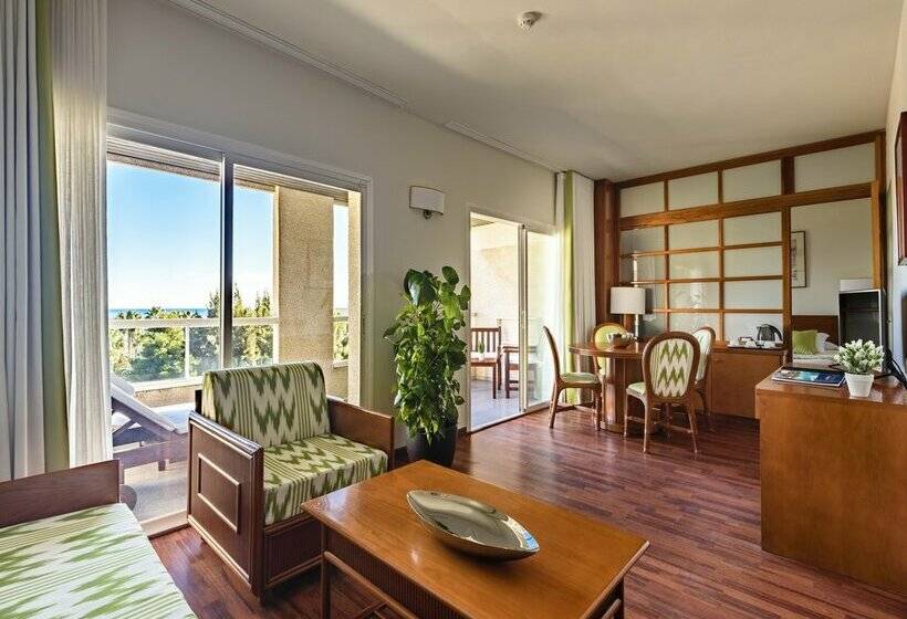 هتل Estival Park Silmar