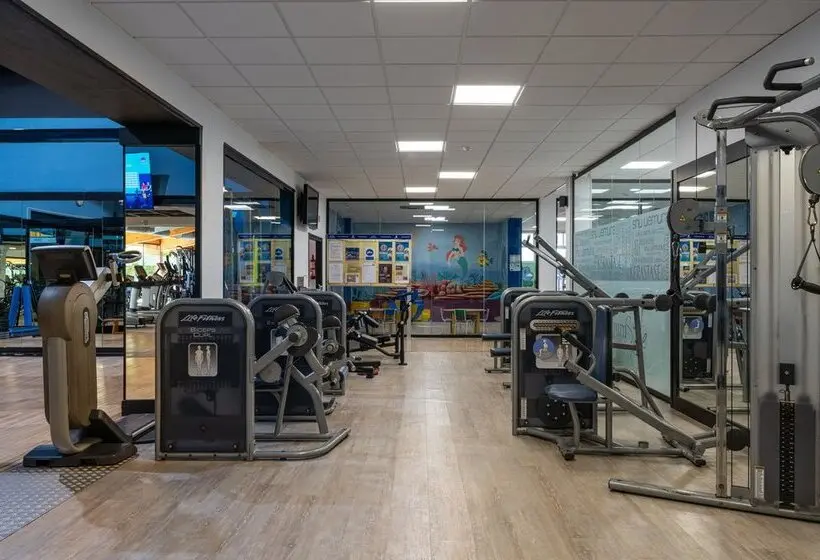 Отель Estival Park Silmar