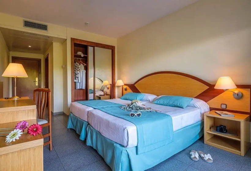 Отель Estival Park Silmar