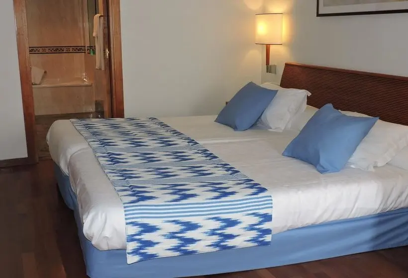 Отель Estival Park Silmar