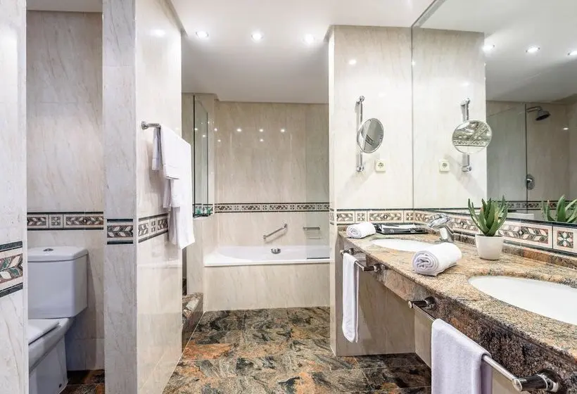 Отель Estival Park Silmar