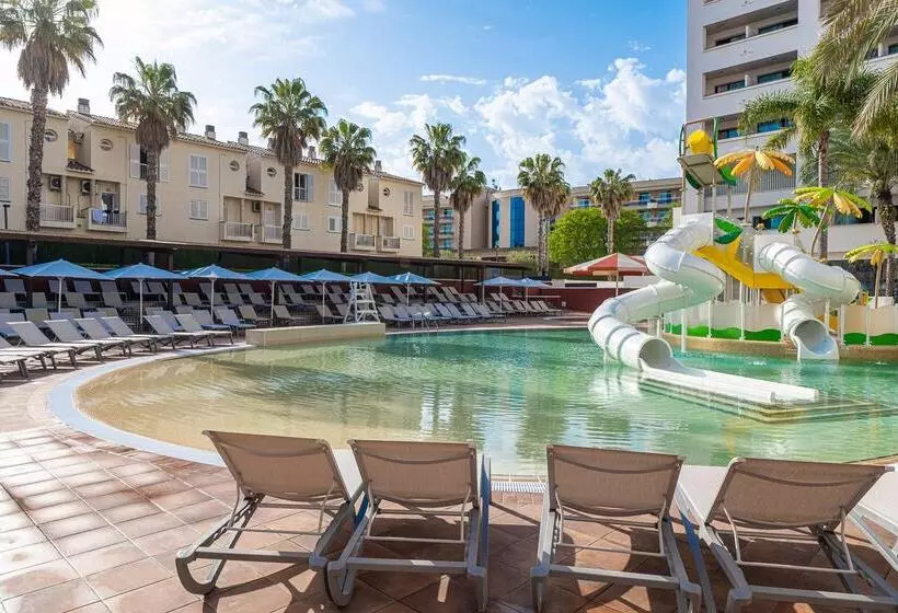 ホテル Estival Park Marena