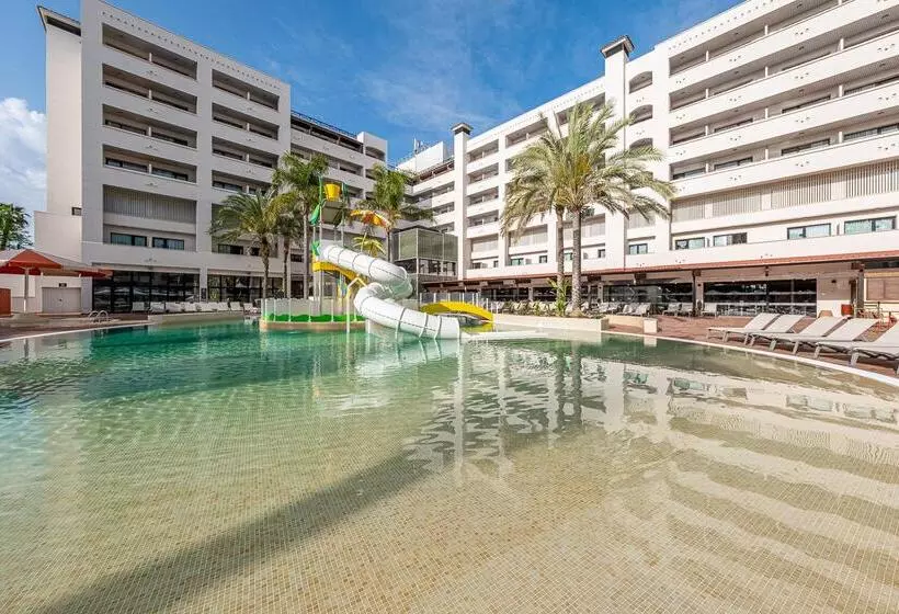 ホテル Estival Park Marena