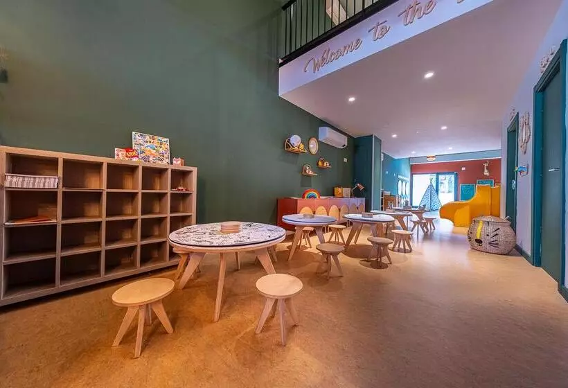 ホテル Estival Park Marena