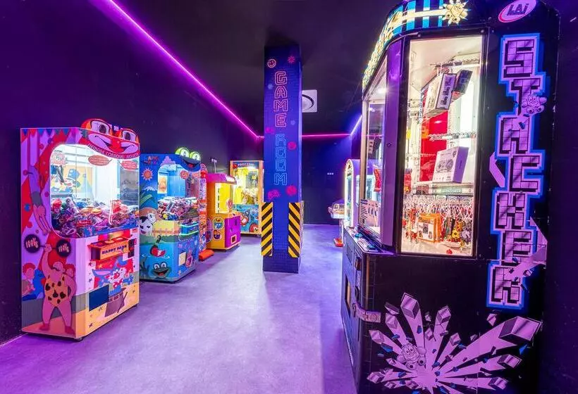 ホテル Estival Park Marena