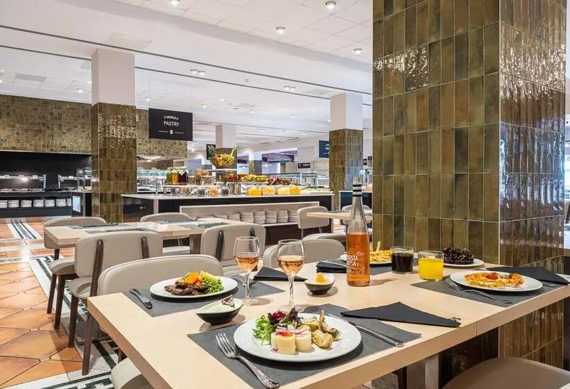 ホテル Estival Park Marena