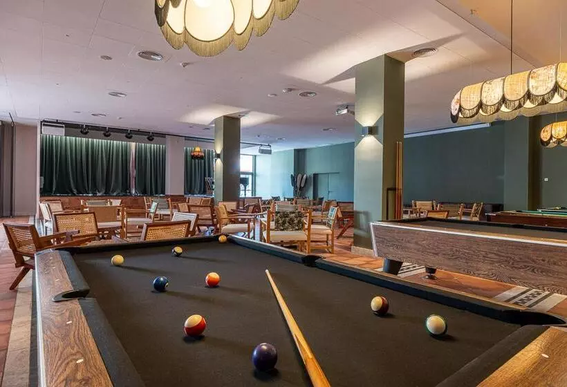 ホテル Estival Park Marena