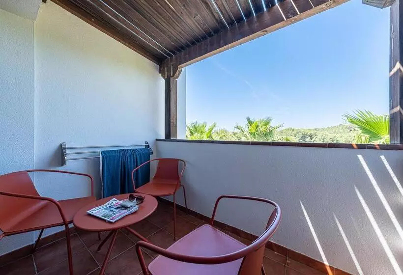 ホテル Estival Park Marena