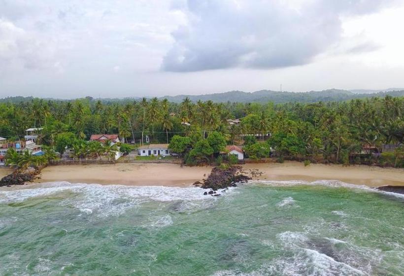 צימר Sea Front Villa