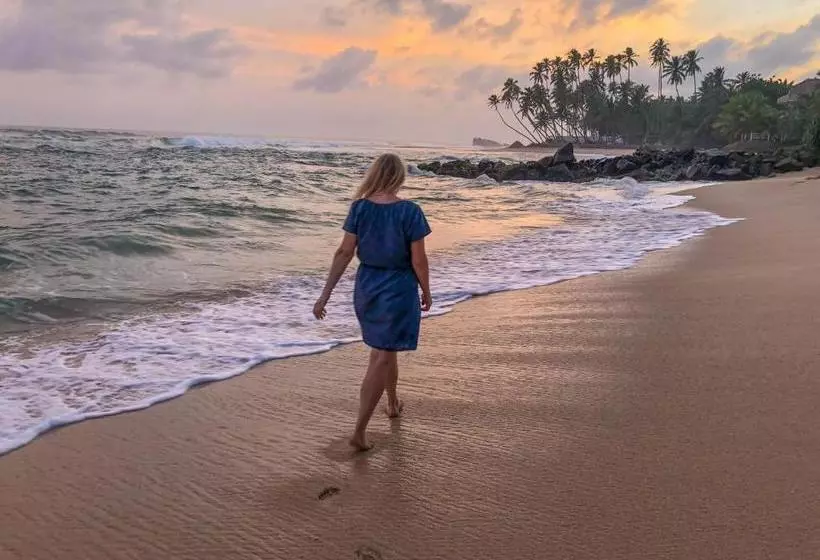 צימר Sea Front Villa