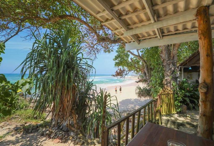 צימר Sea Front Villa