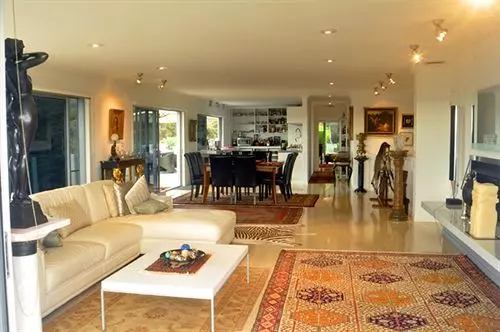 민박 Tiki Tiki Ora