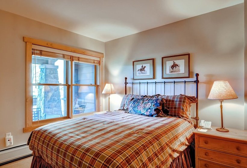 Copper Springs At East Village By Copper Mountain Lodging