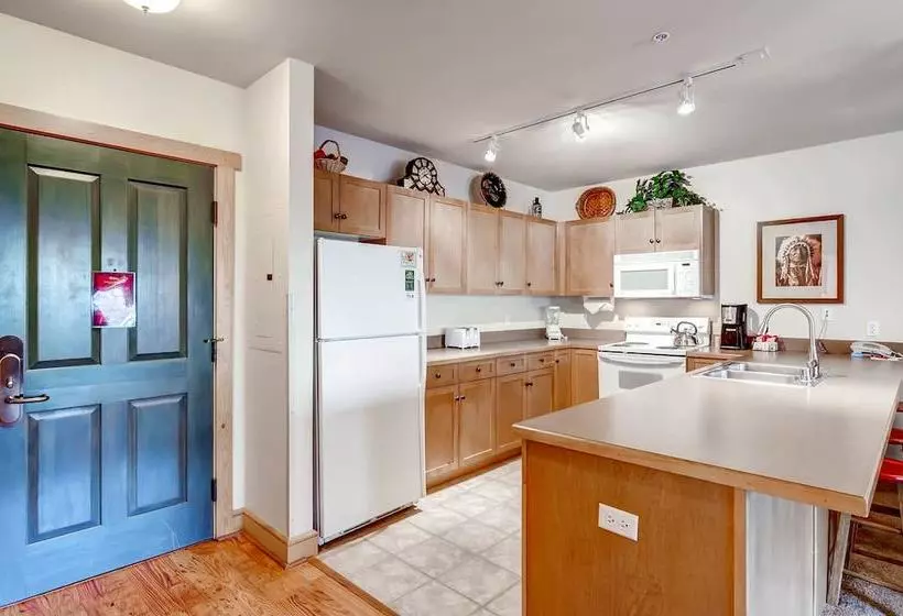 Copper Springs At East Village By Copper Mountain Lodging