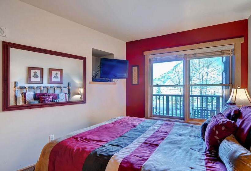 Copper Springs At East Village By Copper Mountain Lodging