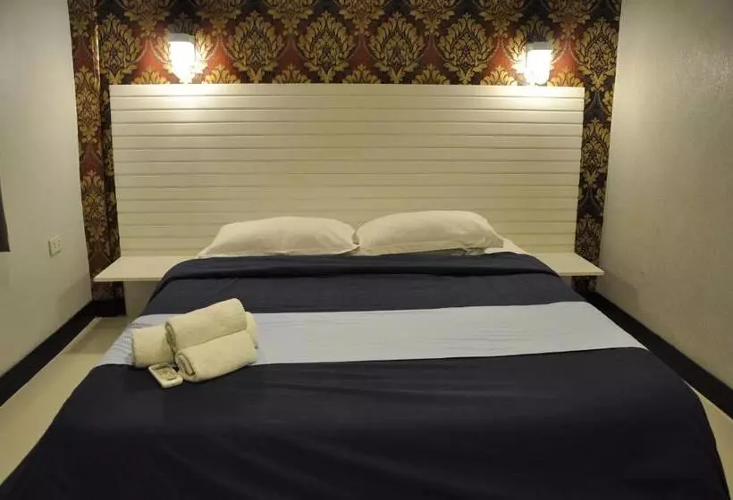 Отель Angeles Palace