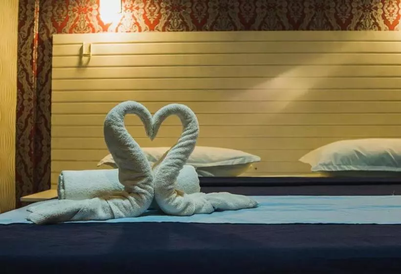 Отель Angeles Palace