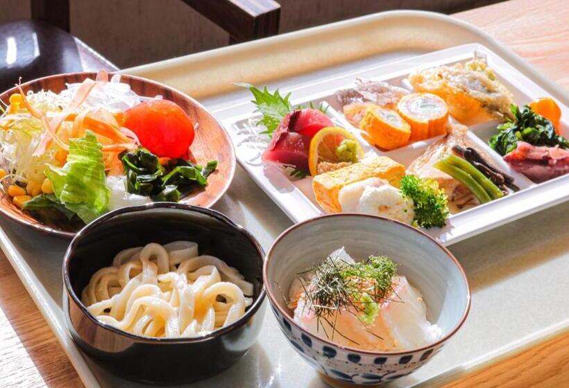 Apa Hotel Matsuyamajo Nishi