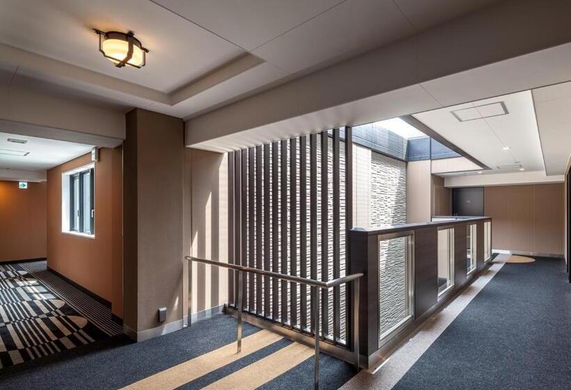 Apa Hotel Shinjuku Gyoemmae