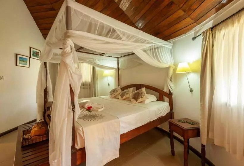 هتل Cote D Or Lodge