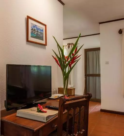 هتل Cote D Or Lodge