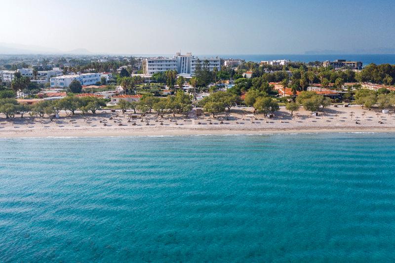 ホテル Grand Blue Beach