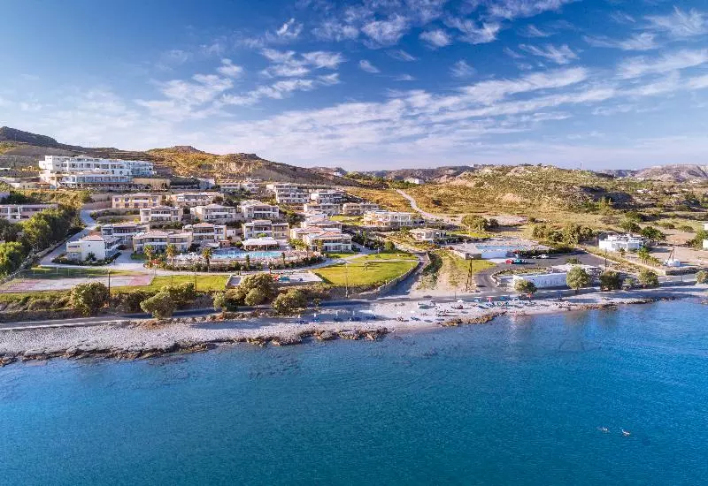 هتل Grand Blue Beach