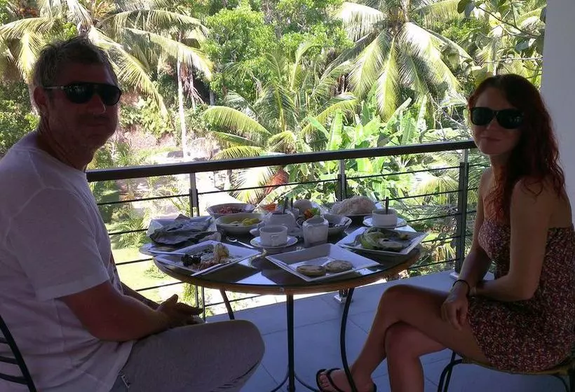 Отель Nature Trails Boutique