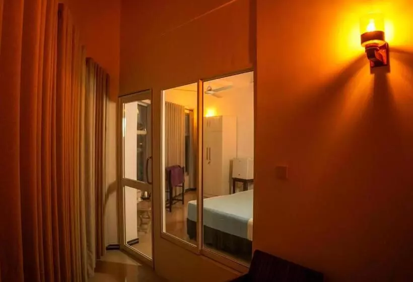 בית מלון כפרי Peacock