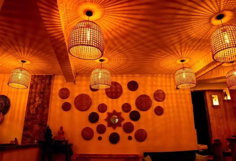 בית מלון כפרי Peacock