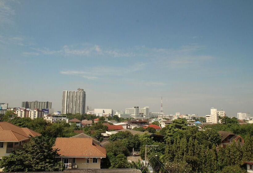 בית מלון כפרי Regent Ngamwongwan