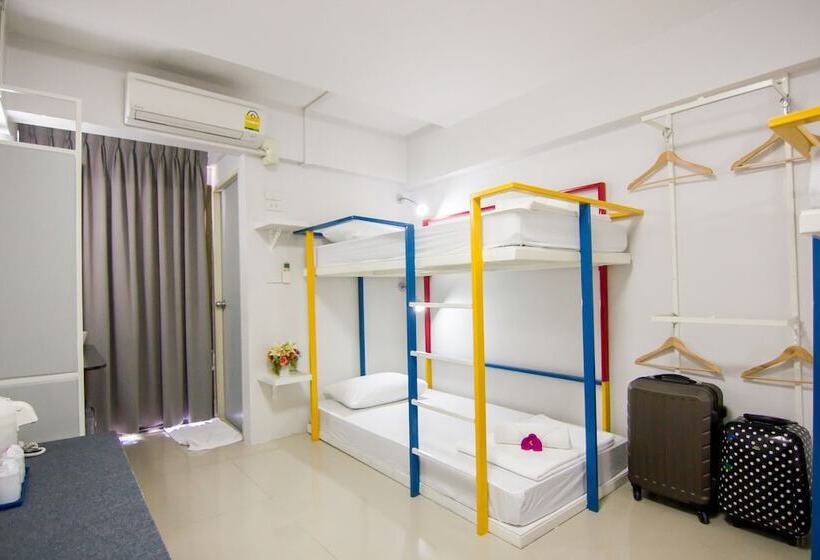 בית מלון כפרי Regent Ngamwongwan