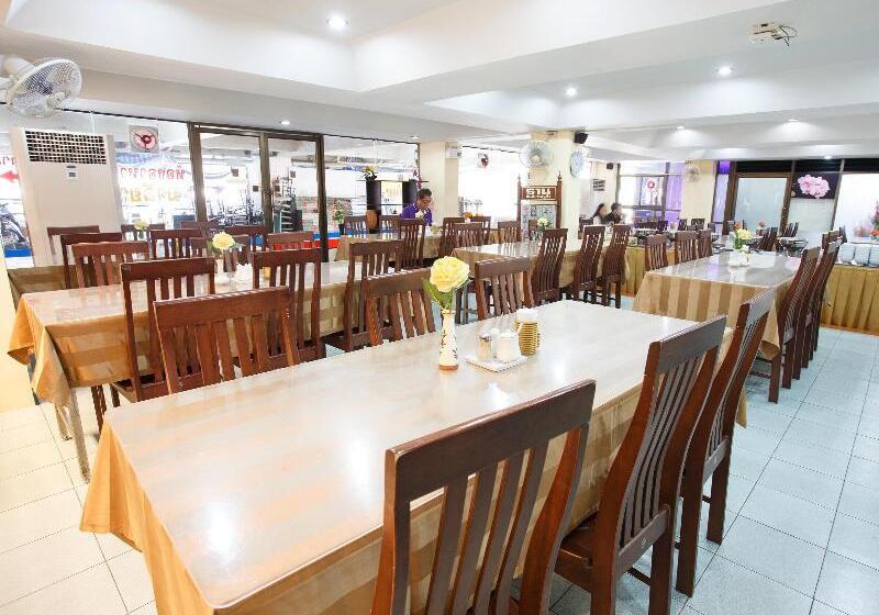 בית מלון כפרי Regent Ngamwongwan