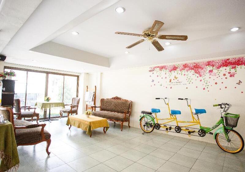 בית מלון כפרי Regent Ngamwongwan