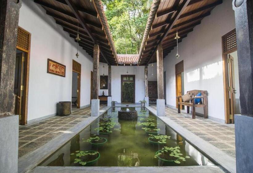 酒店 Roman Lake Ayurveda Resort