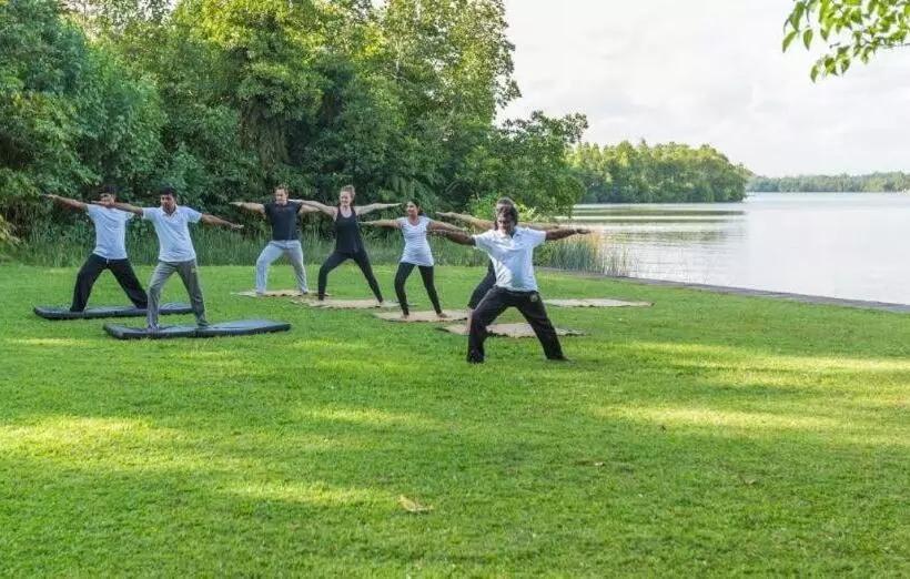 Отель Roman Lake Ayurveda Resort