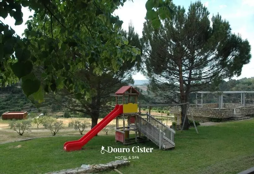 هتل روستایی Douro Cister Hotel Resort