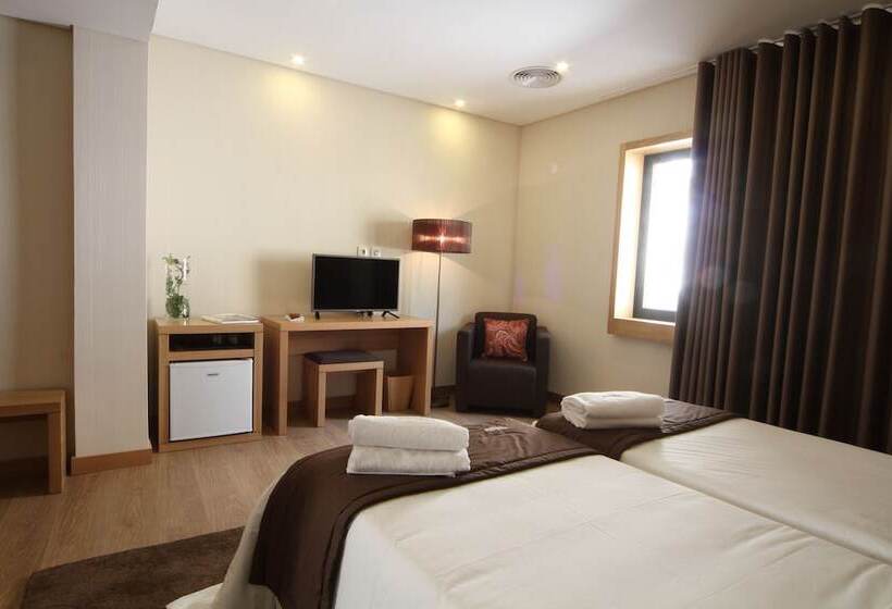فندق ريفى Douro Cister Hotel Resort