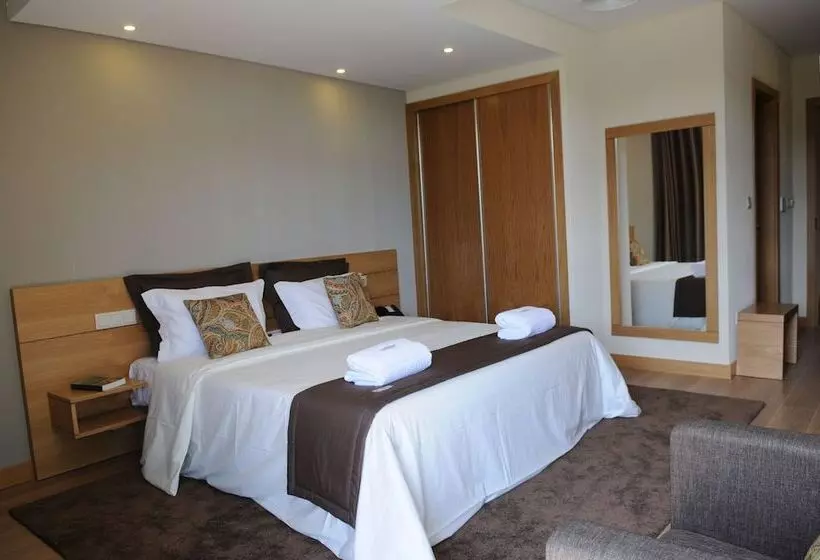 هتل روستایی Douro Cister Hotel Resort